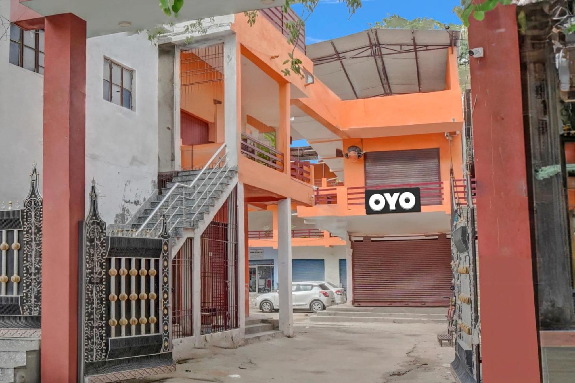 Oyo Flagship 81389 Hotel Siddhi Vinayak Motihari Exterior foto
